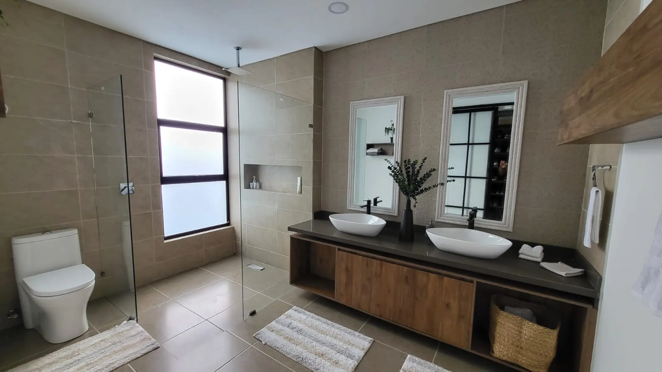 Via a Martin y Espino, Tenjo, Cundinamarca, Colombia 3