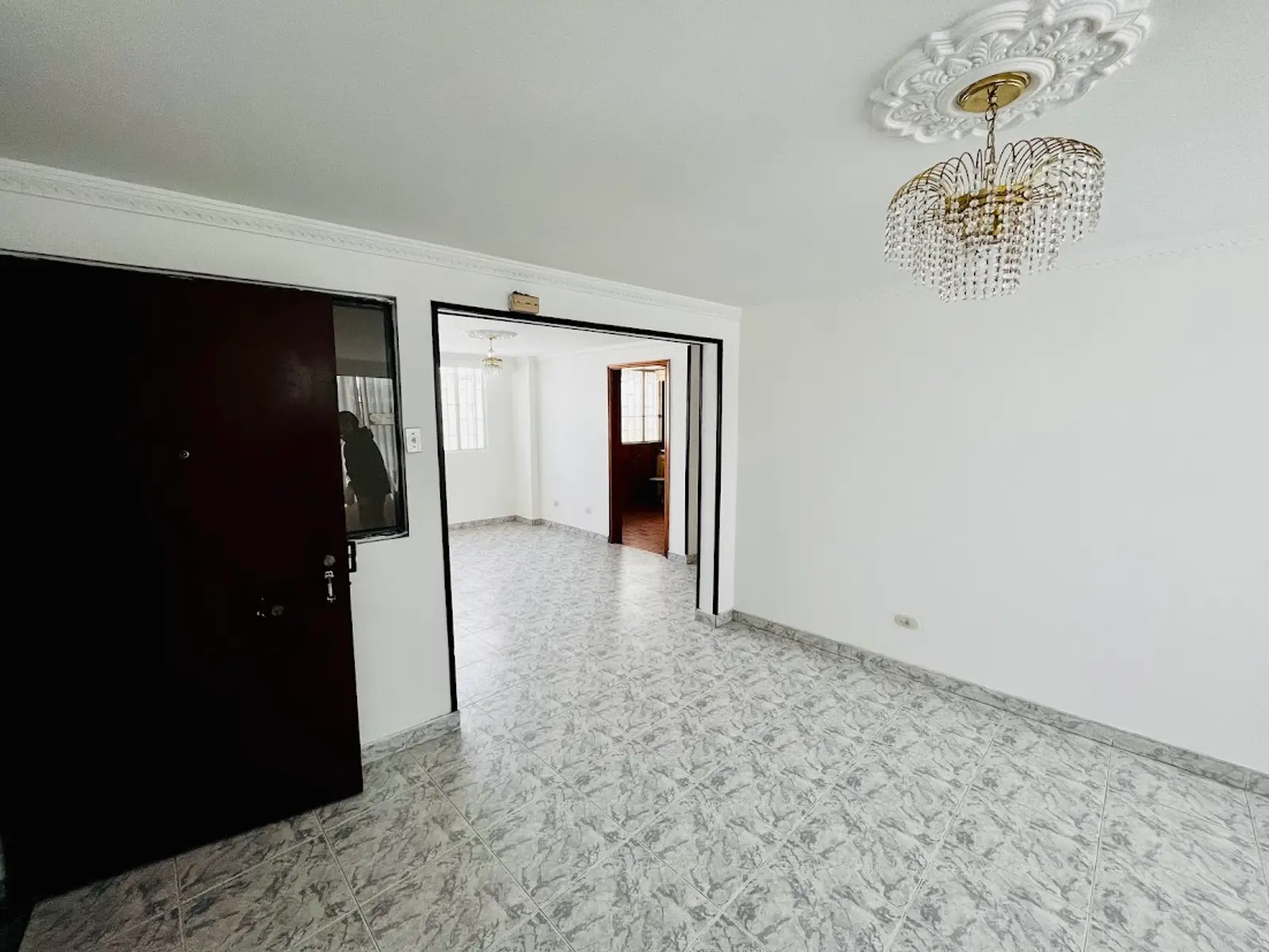 Cl. 63b #71a-35, Bogotá, Colombia 3