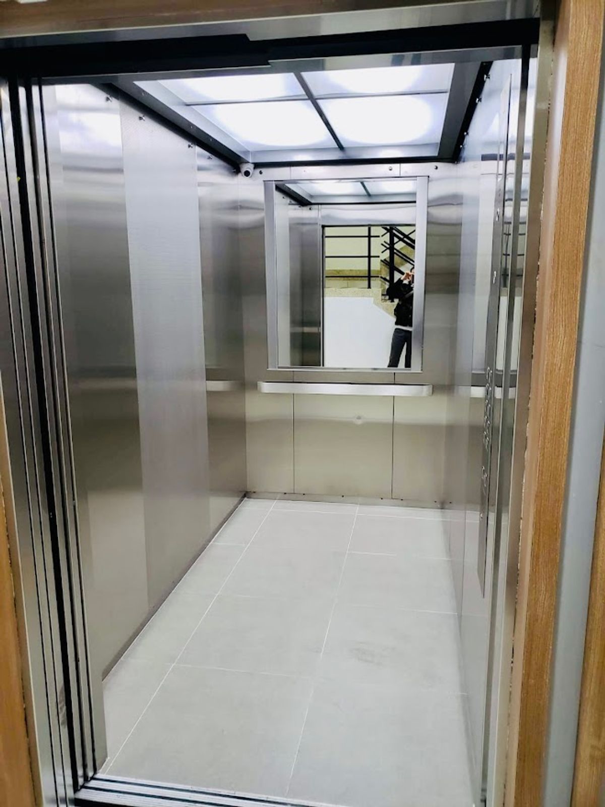 Cra. 5 #127b-5, Bogotá, Colombia 5