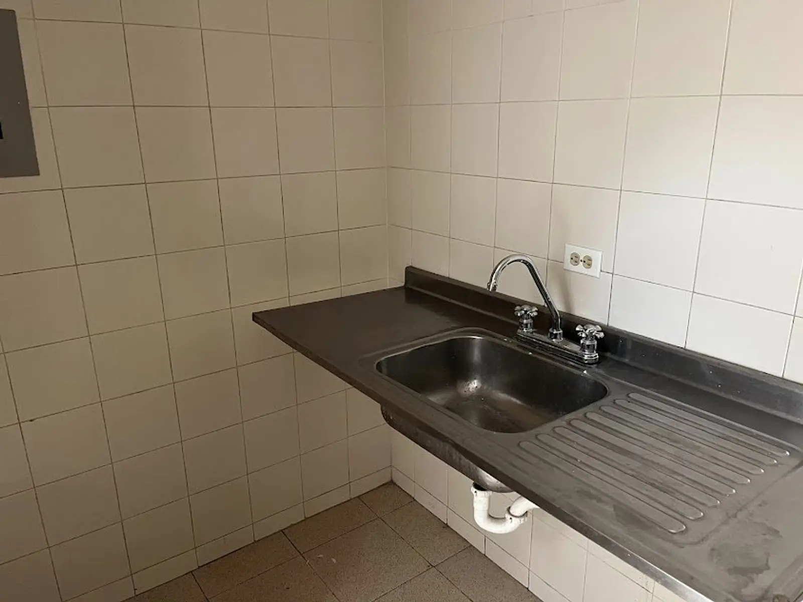 La Castellana, Barrios Unidos, Bogotá, Bogota, Colombia 4