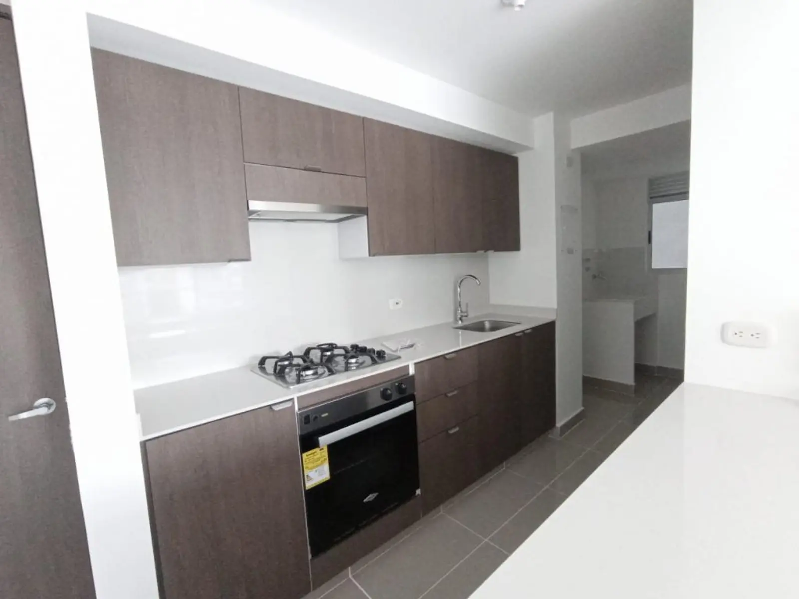 Cl. 48 #99, Comuna 17, Cali, Valle del Cauca, Colombia 4