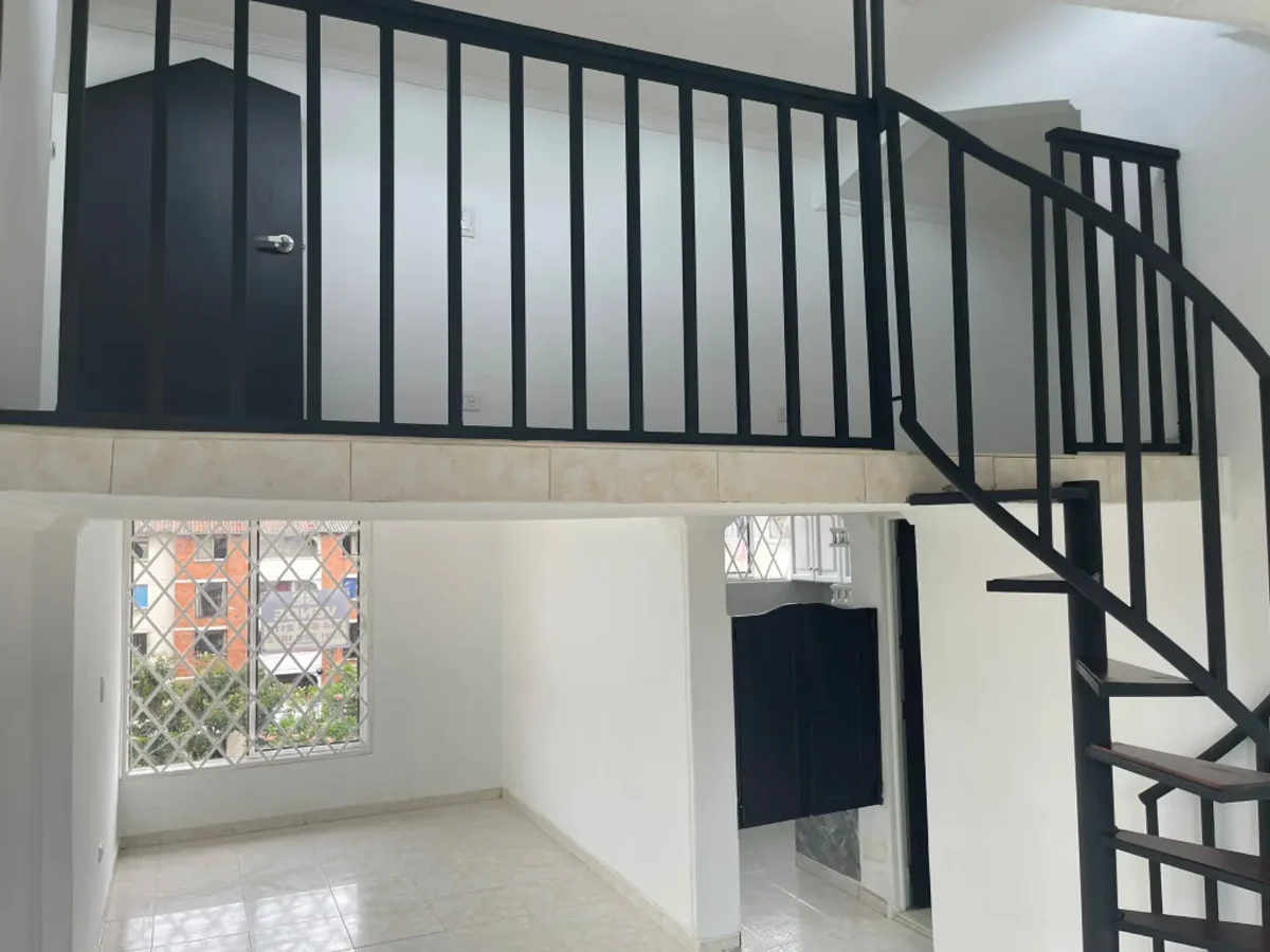 Los Alcázares, COMUNA 6, Cali, Valle del Cauca, Colombia 4