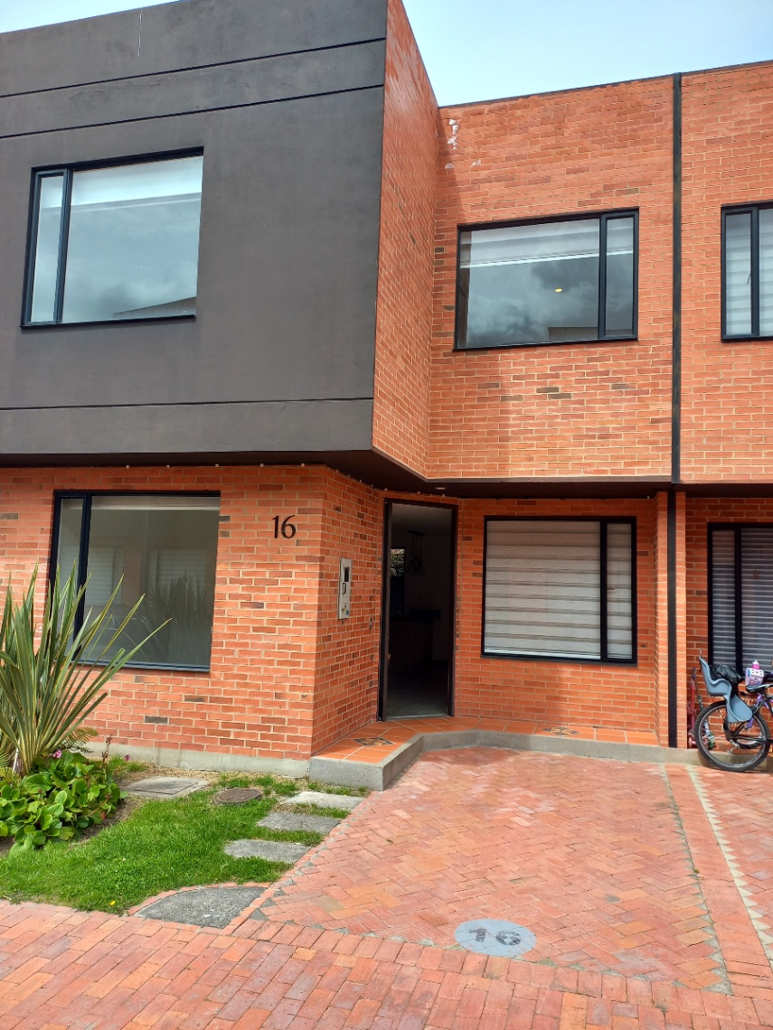 Cl. 29, Chía, Cundinamarca, Colombia