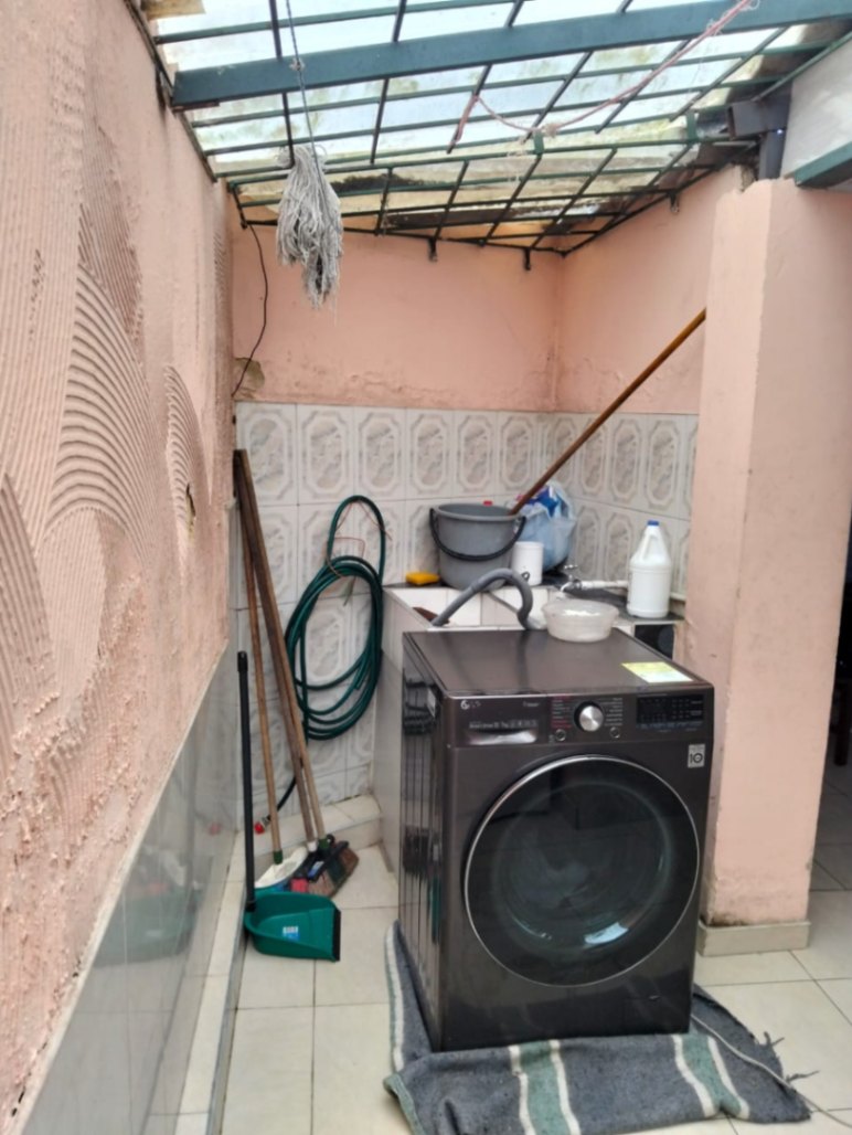 Alban, ON P0M 1A0, Canada 5