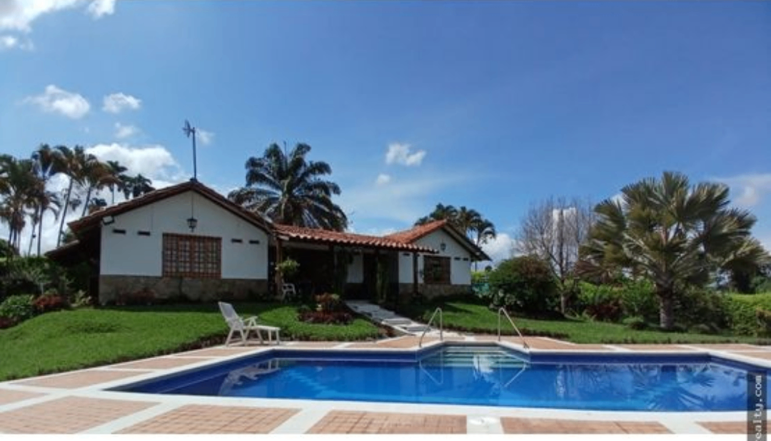 Armenia - El Caimo, Armenia, Quindío, Colombia 4