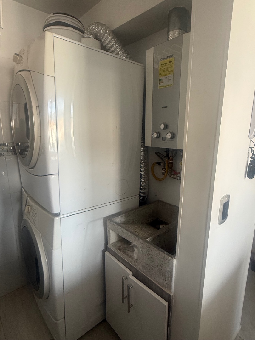 Cra. 65 #97-34, Bogotá, Colombia 5