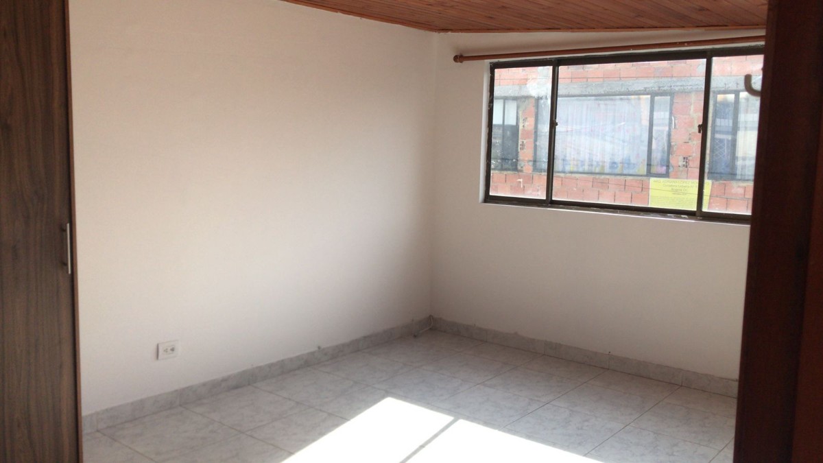 Cl. 64 #71-08, Engativá, Bogotá, Colombia 5