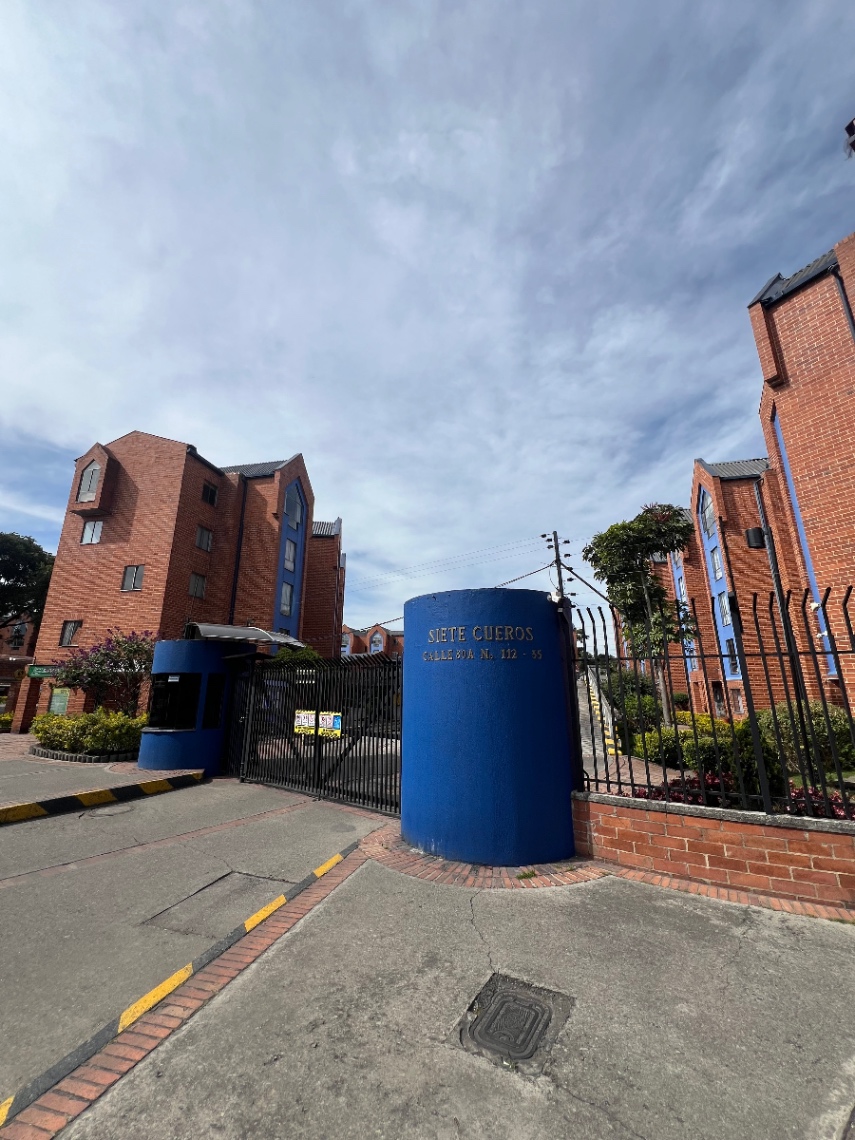 Cl. 80a #112-35, Bogotá, D.C, Bogotá, Colombia