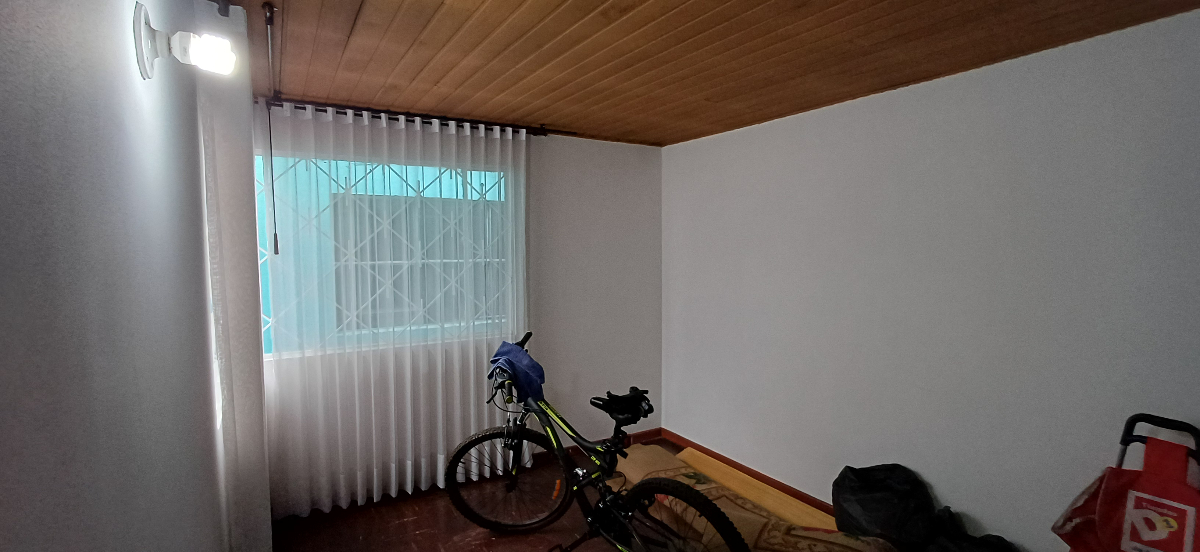 Cl. 103 #70-71, Bogotá, Colombia 3