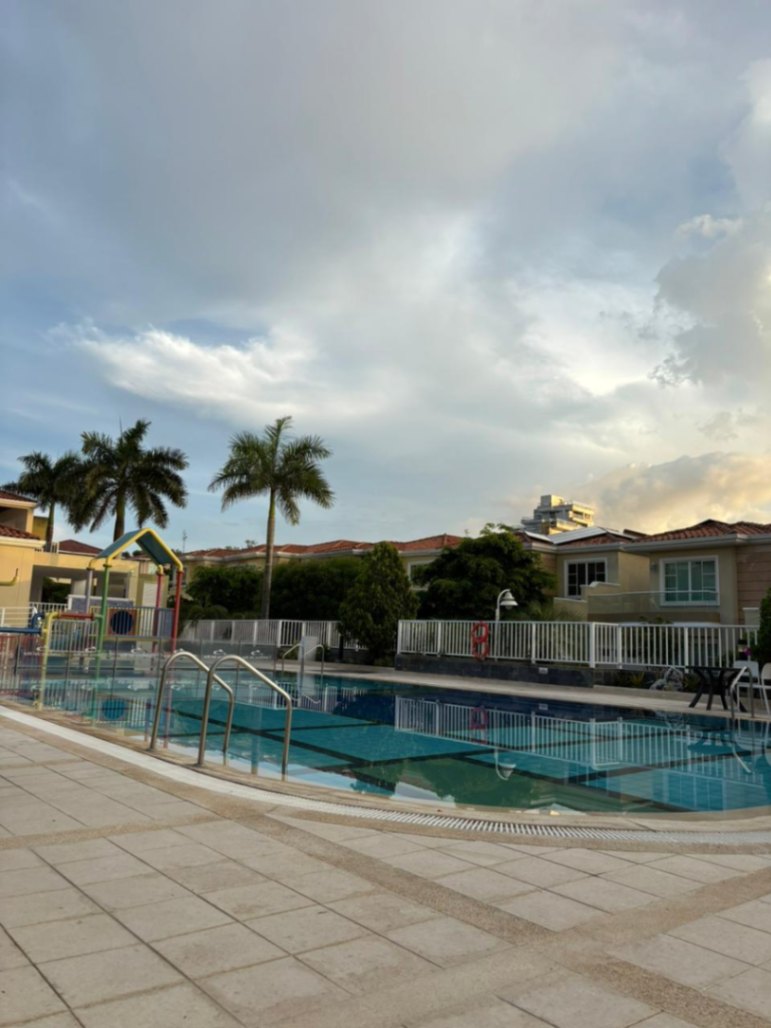 La castellana, Cra. 52 #104-13, Riomar, Barranquilla, Atlántico, Colombia 5