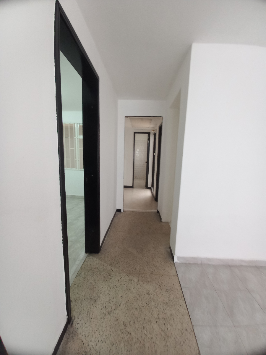 Cl. 75 #68h-62, Bogotá, Colombia 3