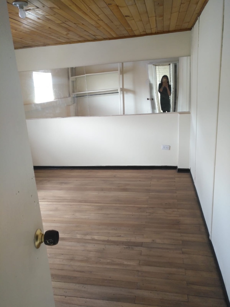 Ac. 24 #25, Bogotá, Colombia 4