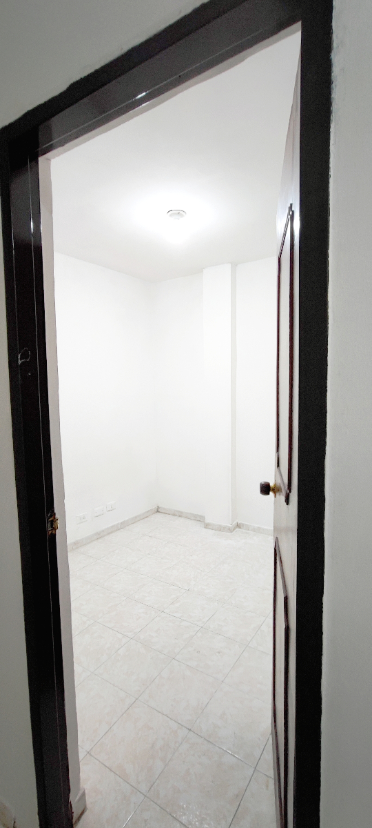 Cl. 28 # 10-25, Pereira, Risaralda, Colombia 4