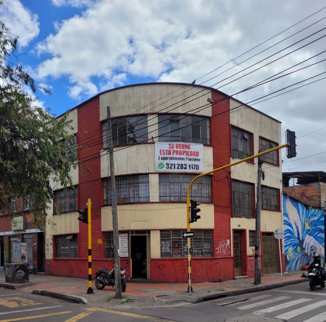 Ak. 19, Bogotá, Colombia