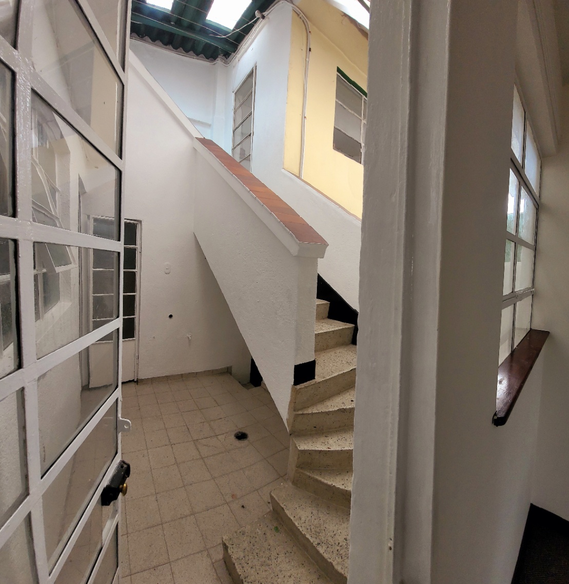 Ak. 19, Bogotá, Colombia 3