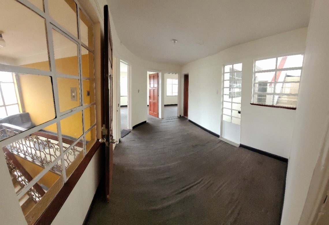 Ak. 19, Bogotá, Colombia 4