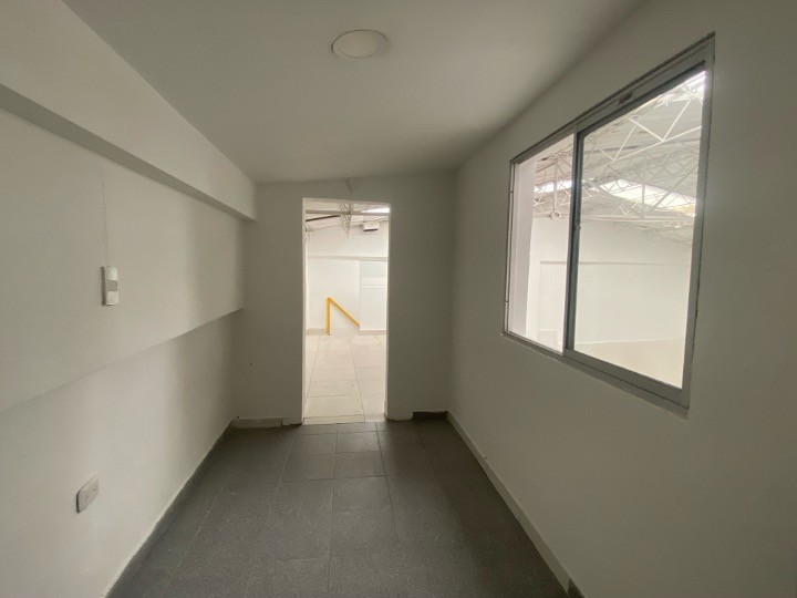 Cl. 77 #28a-26, Bogotá, Colombia 3