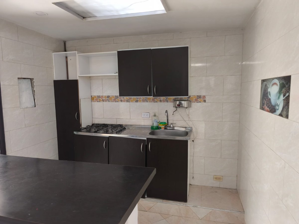 Cra. 37 #9-14S, Puente Aranda, Bogotá, Colombia 3