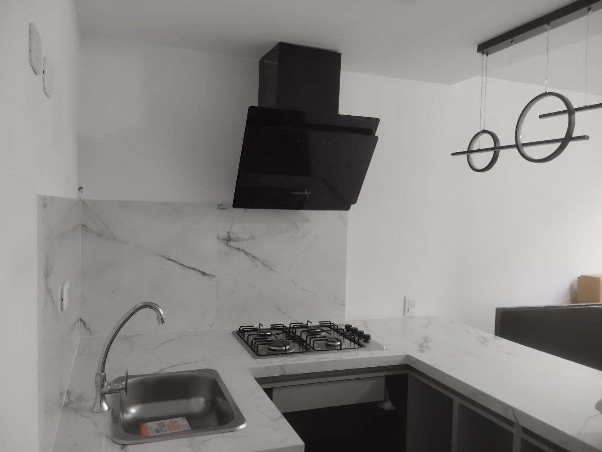 Cl. 170, Bogotá, Colombia 4