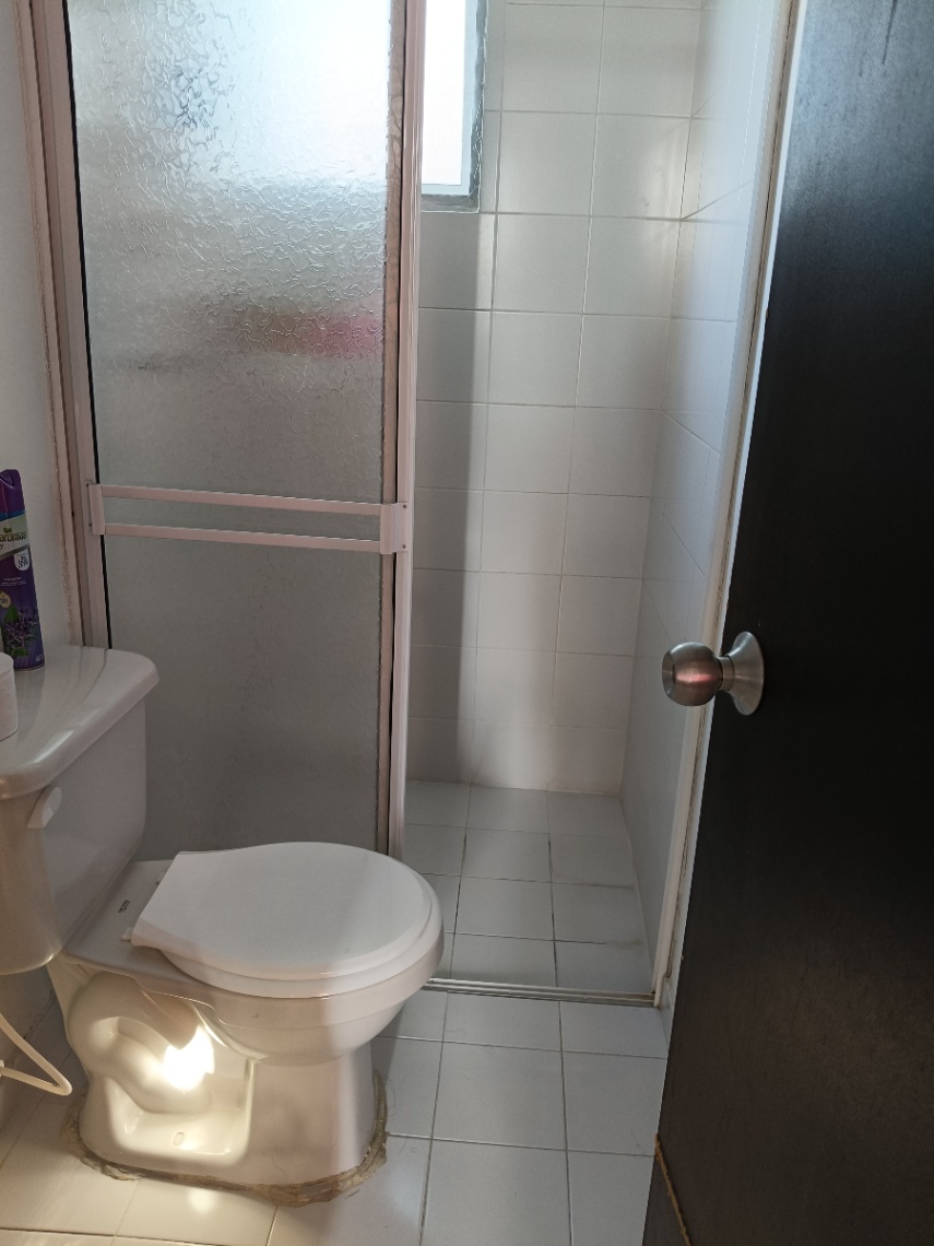 Cra. 109, Cali, Valle del Cauca, Colombia 5