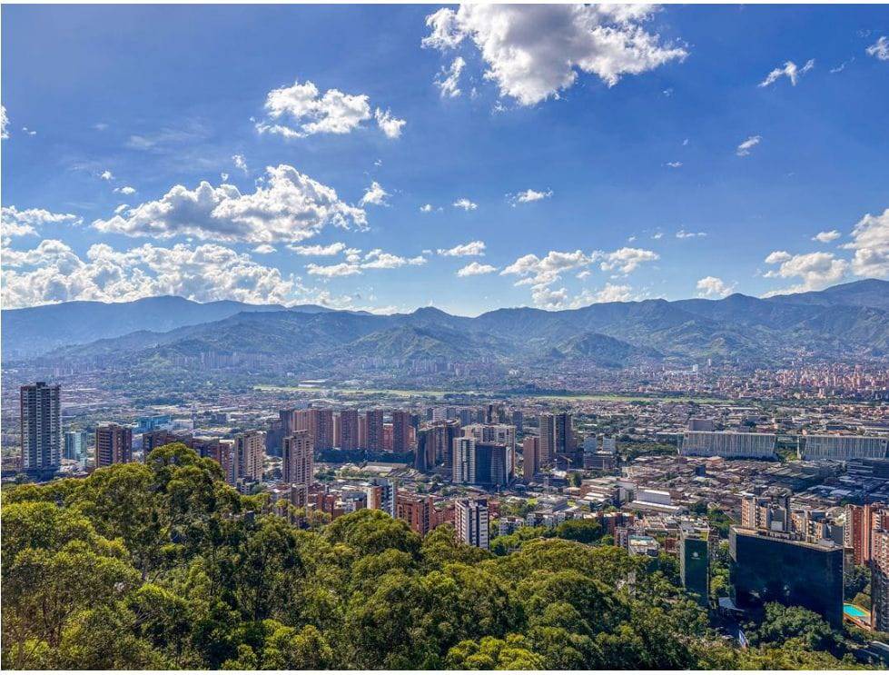 Av. Las Palmas, Medellín, Antioquia, Colombia 3