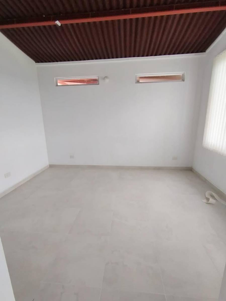 Vía Manizales-Chinchina, Manizales, Caldas, Colombia 3