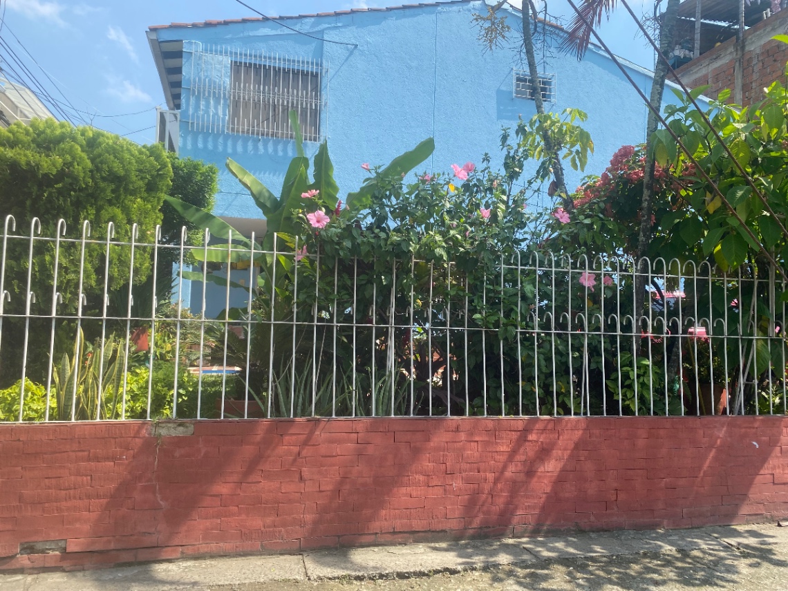 Cl. 61 Nte., Cali, Valle del Cauca, Colombia