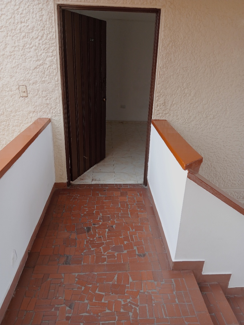 Av. 2 Nte., Cali, Valle del Cauca, Colombia 4