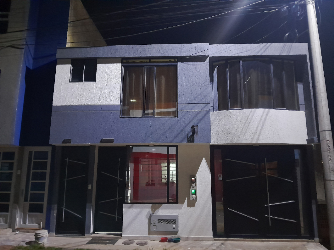 Cra. 11a, Simijacá, Cundinamarca, Colombia 2