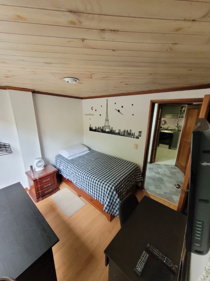 Cl 127 A #7c-15, Bogotá, Colombia 2