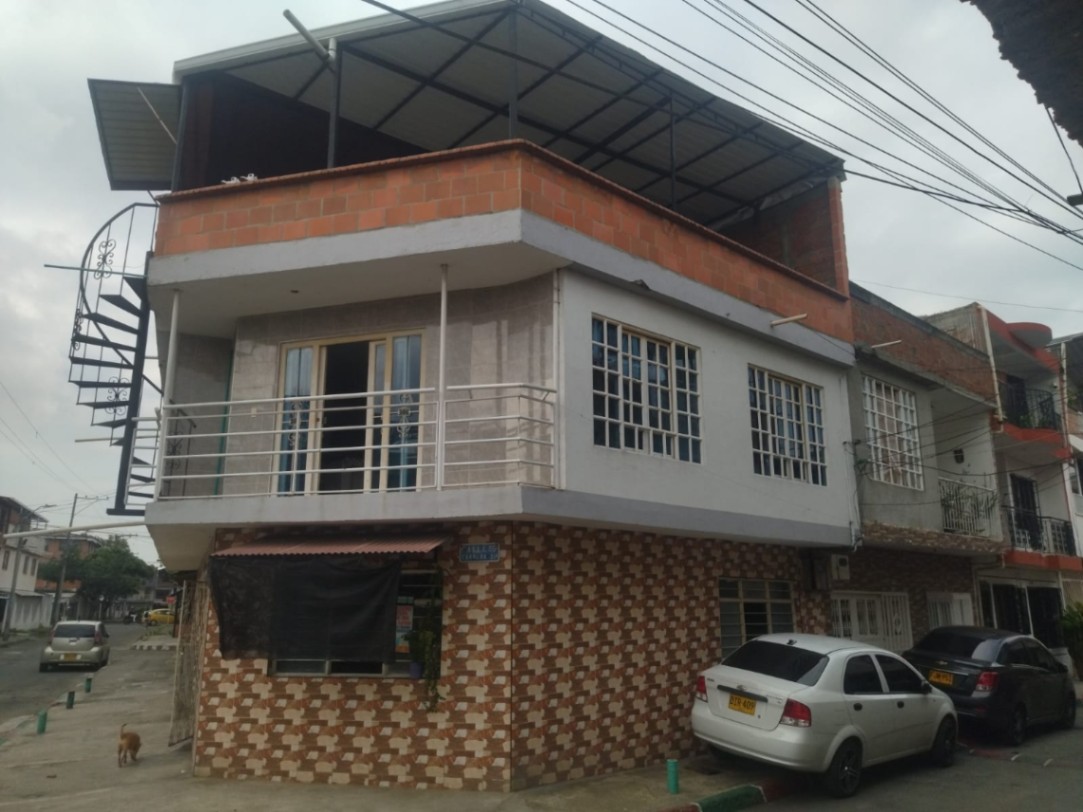 Cl. 35e #31a-1 08, Conquistadores Leon XIII, Cali, Valle del Cauca, Colombia 4