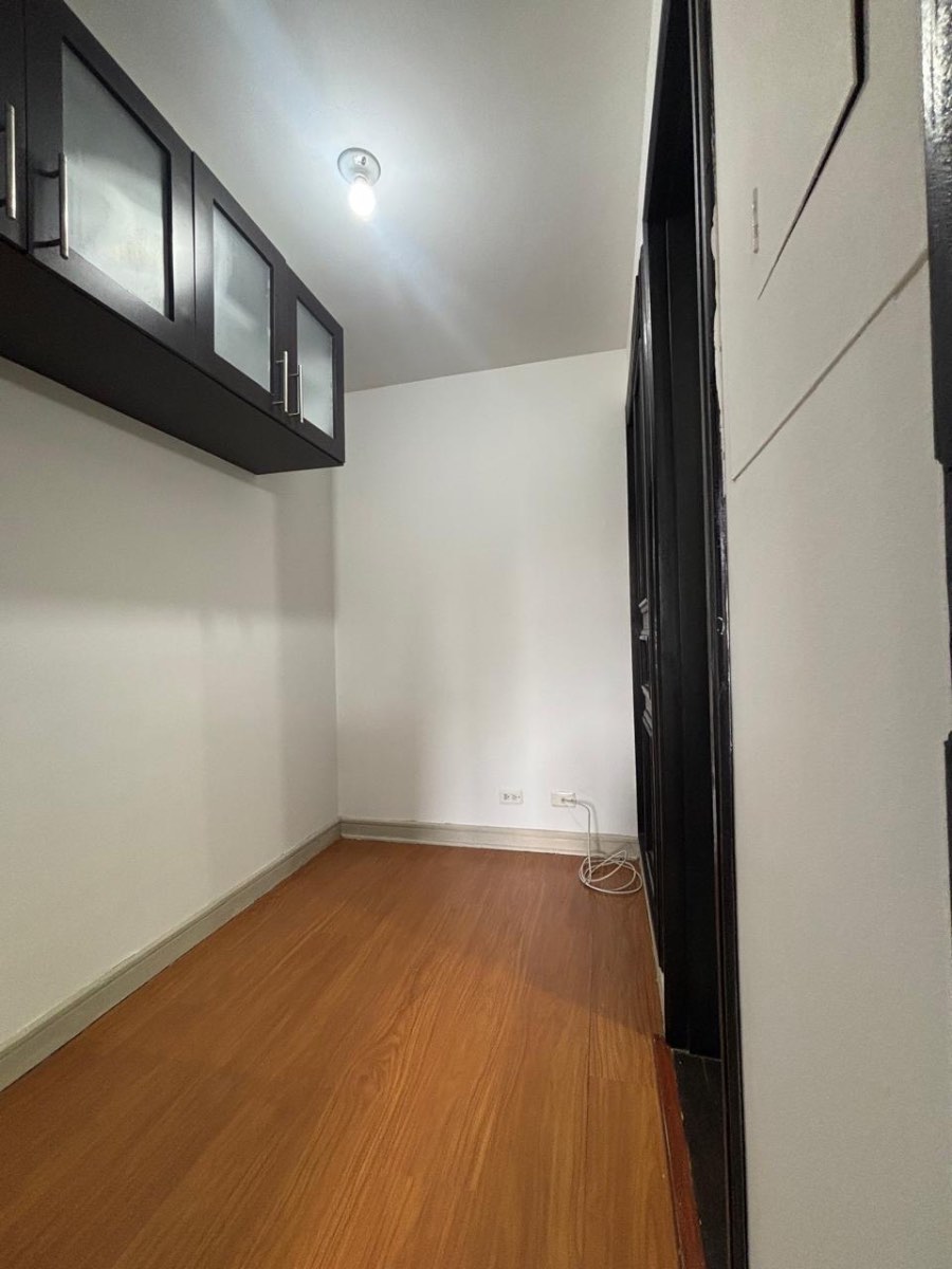 Cra. 4 #70-1, Bogotá, Colombia 4