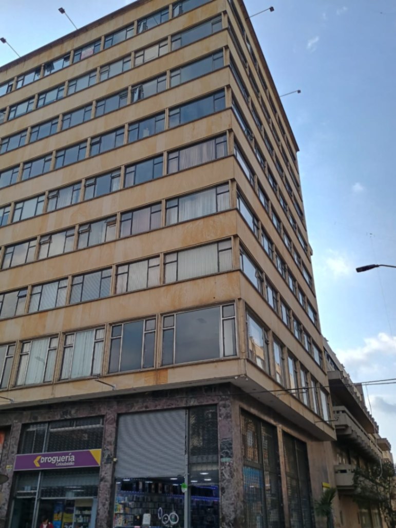 Cra. 7 #12-25, La Candelaria, Bogotá, Colombia 4