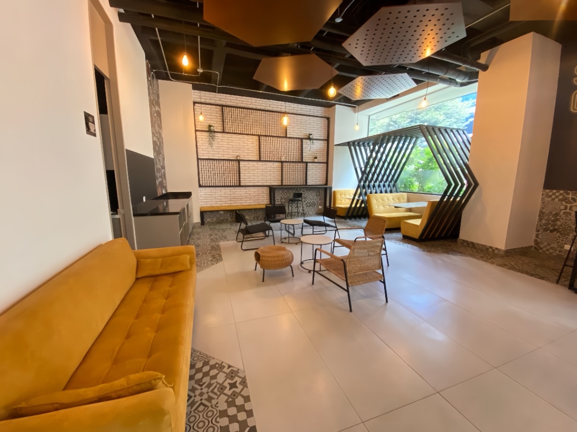 Cra. 7a #127-73, Bogotá, Colombia 5