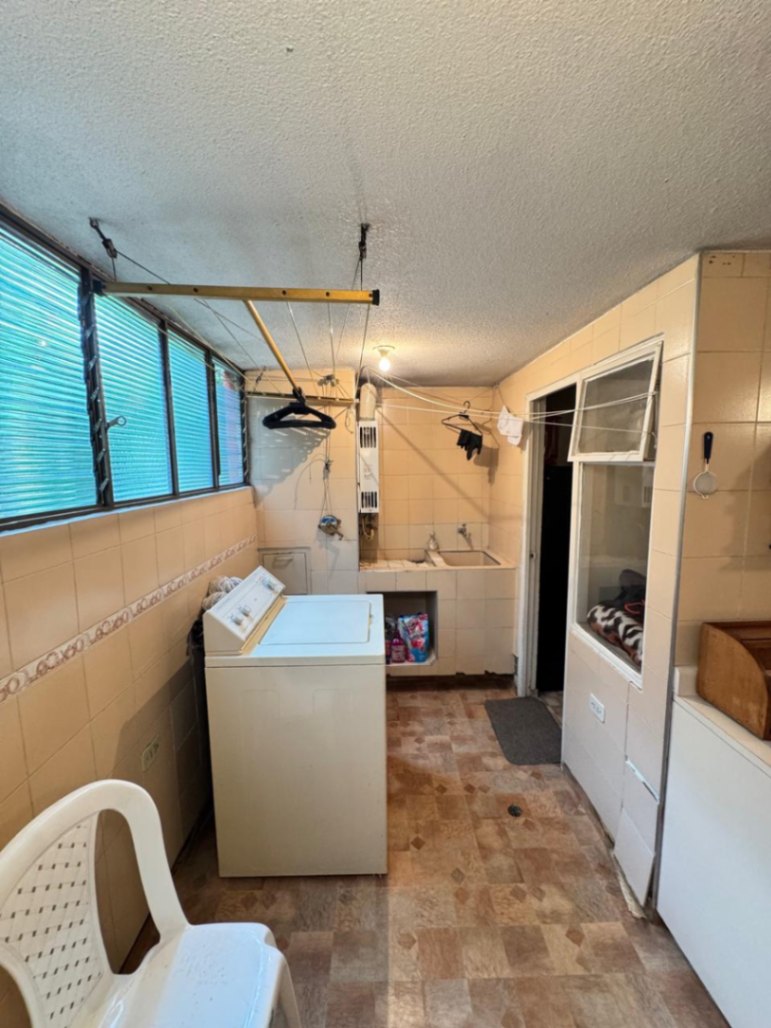 Cra. 45 #128d-20, Bogotá, Colombia 4