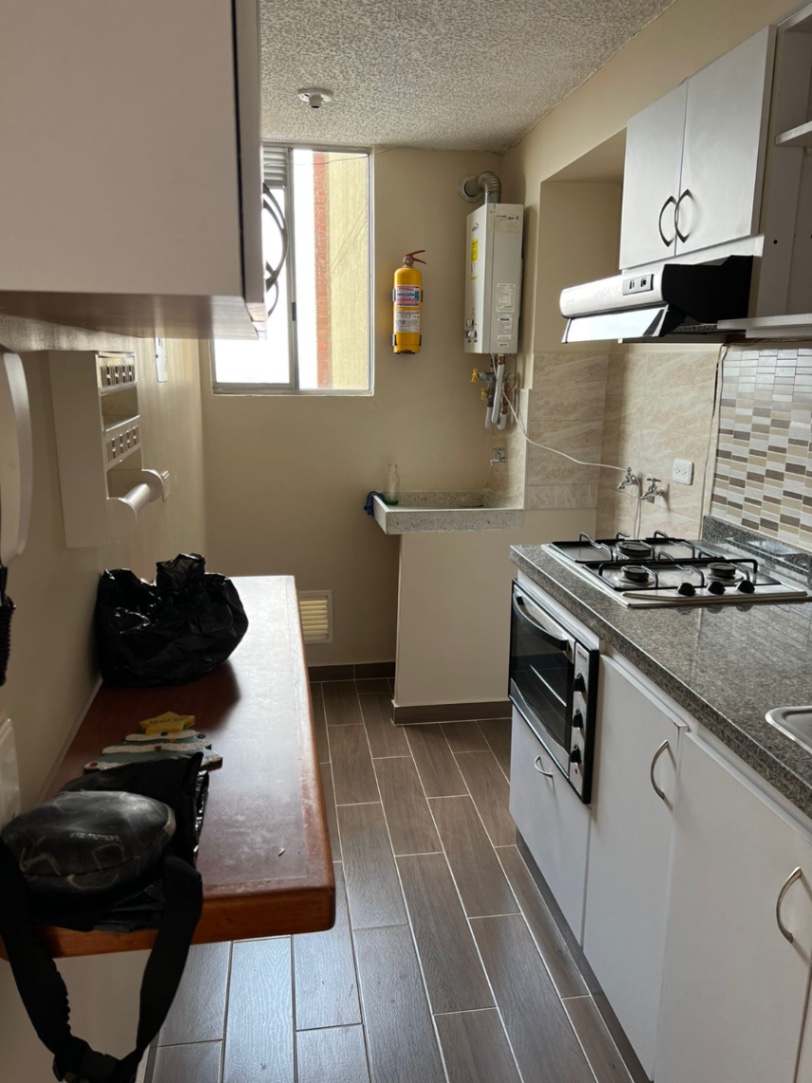 Cra. 50b #64-44, Bogotá, Colombia