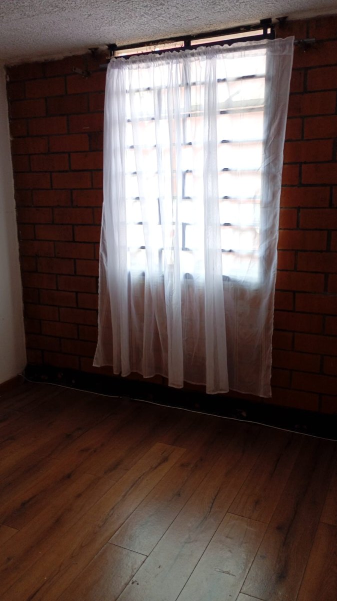 Av Bosa, Bosa, Bogotá, Colombia 4