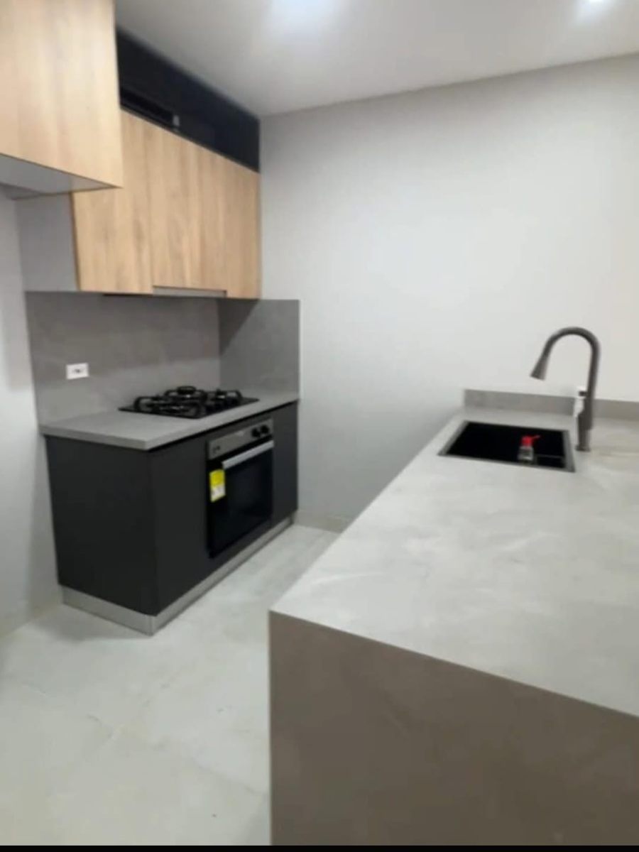 Via a Pance, Cali, Valle del Cauca, Colombia 5