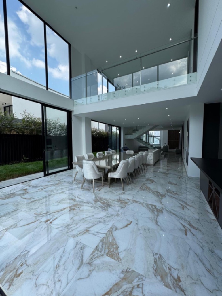 Via a Pance, Cali, Valle del Cauca, Colombia 5