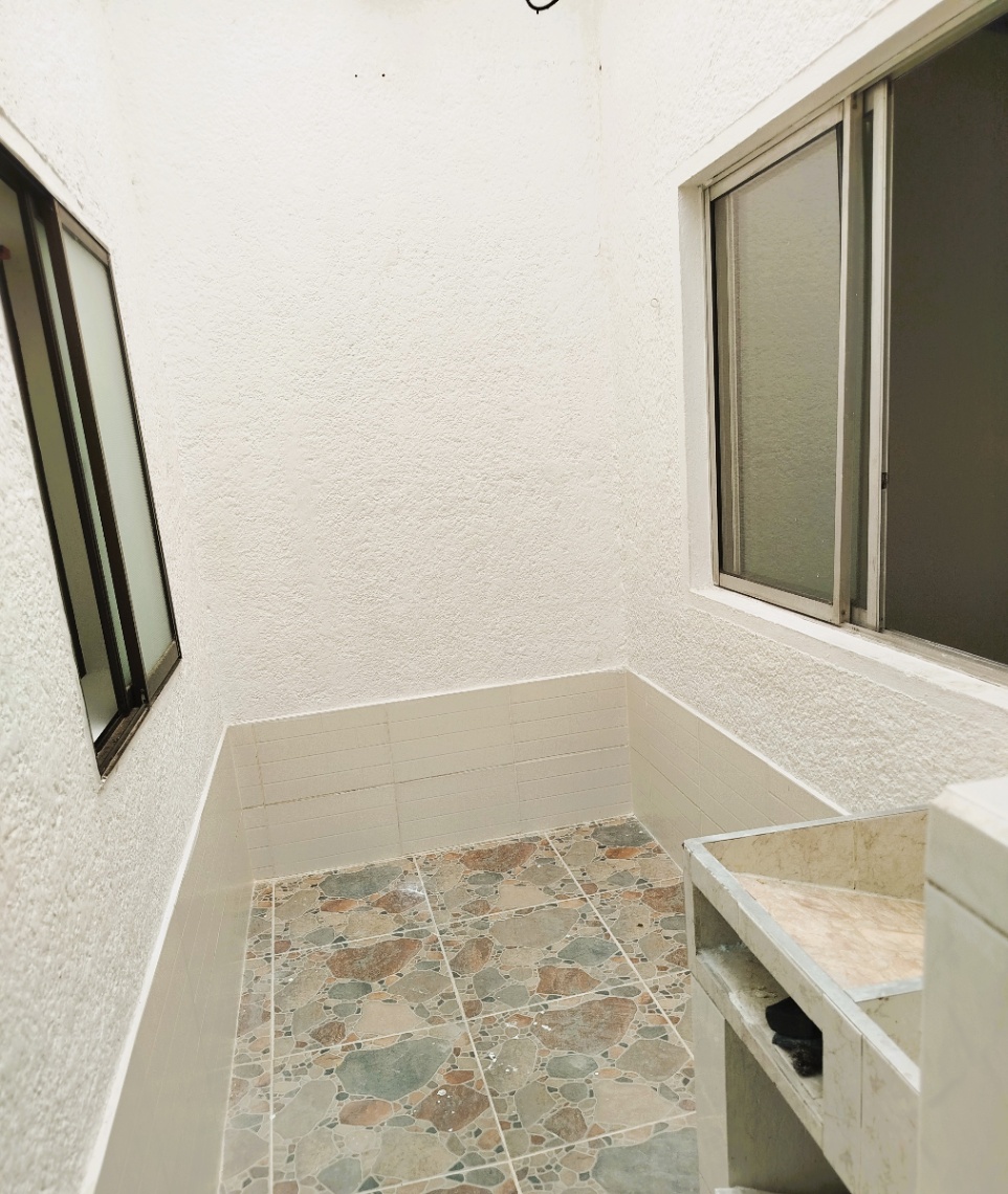 Vía a El Picacho, Picachito, Medellín, Antioquia, Colombia 5