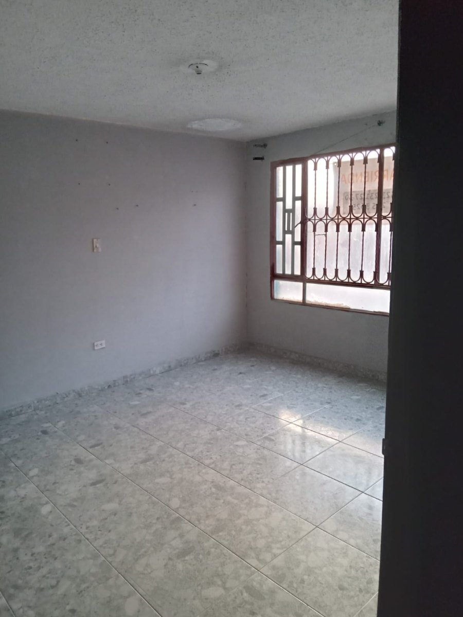 Cra. 69q #74b-1, Bogotá, Colombia 4