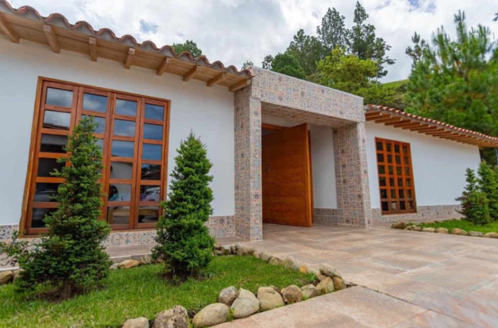 La Ceja - Abejorral, La Ceja, Antioquia, Colombia