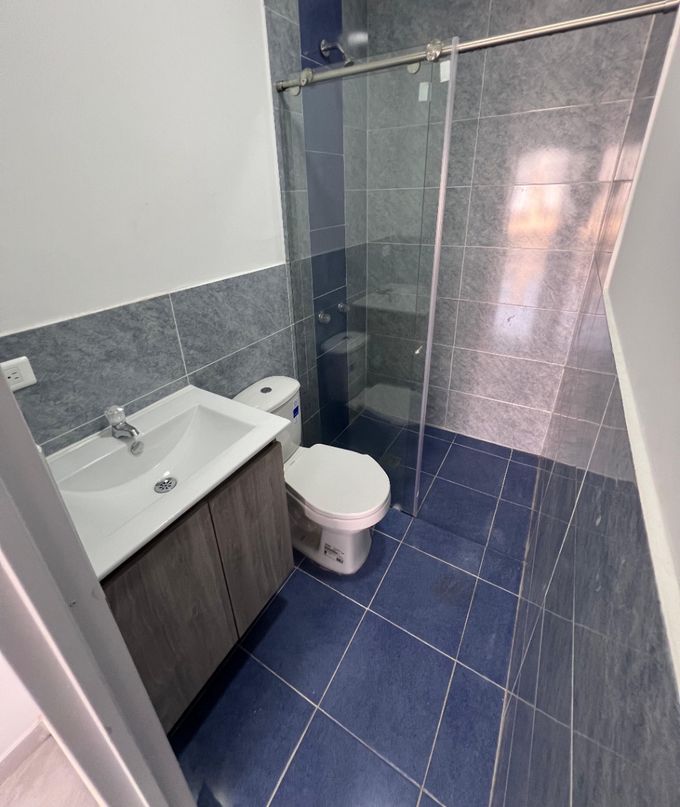 Av. 2i Nte., La Merced, Cali, Valle del Cauca, Colombia 3