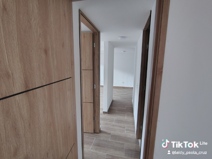 Urbania BIO Conjunto residencial, Cra. 130 #22-55, Bogotá, Colombia 4