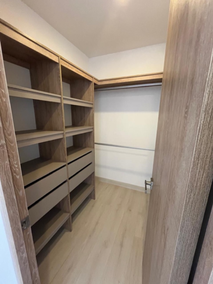 Av. de las Américas, Bogotá, Colombia 3