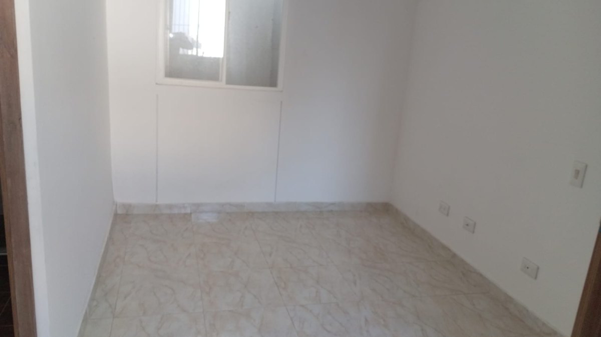 Cl 45 #121a-39, Villa Fatima, Cali, Valle del Cauca, Colombia 5