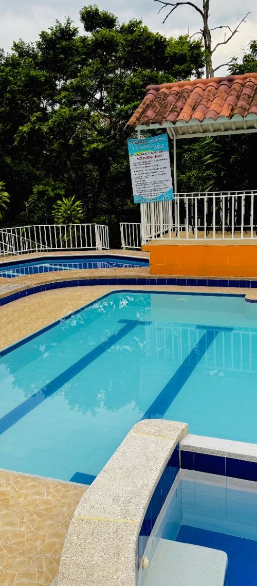Casa en venta en Mesitas del Colegio