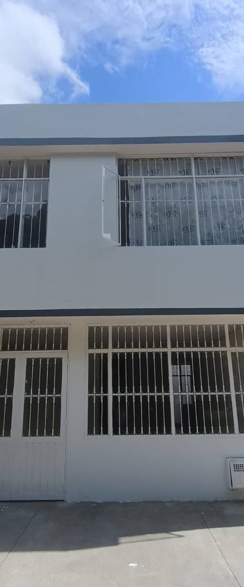 Casa en venta en Carmen de Apicalá
